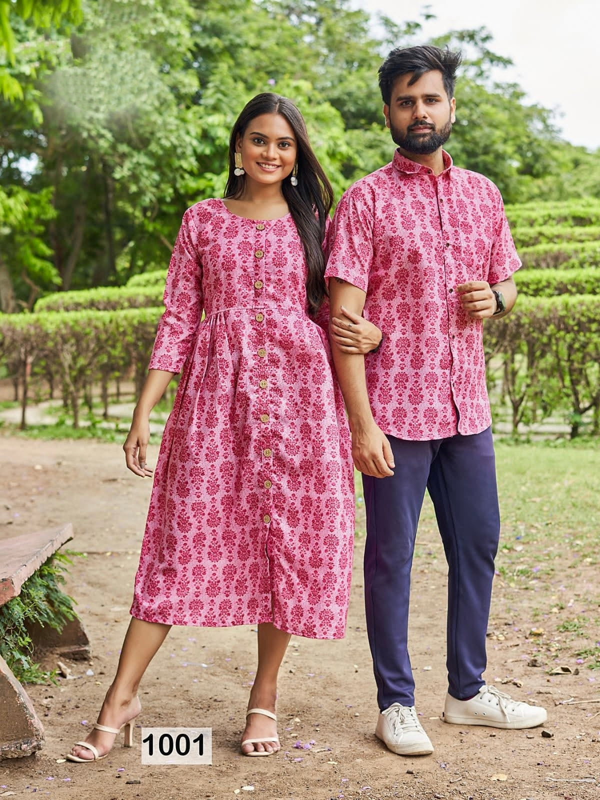 Amazon.com: Indian Couple Combo Festival Cotton Foil Print Butti Men's Kurta  Pajama & Woman Kurti Pants 7533 (green, s) : Clothing, Shoes & Jewelry